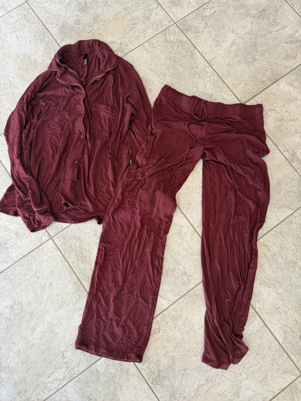 Skims Burgundy Ladies Pajama Set Size M